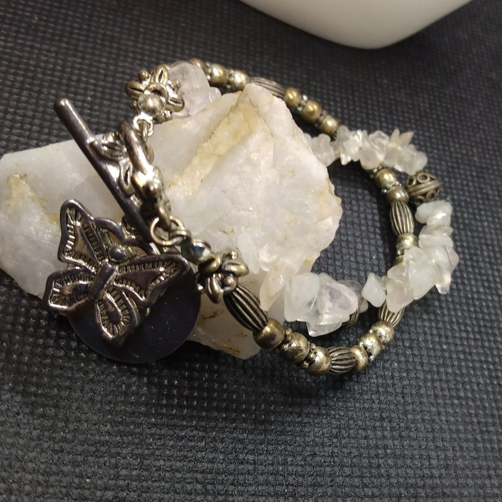 Butterfly clear crystal quartz silver toggle‎ charm bracelet